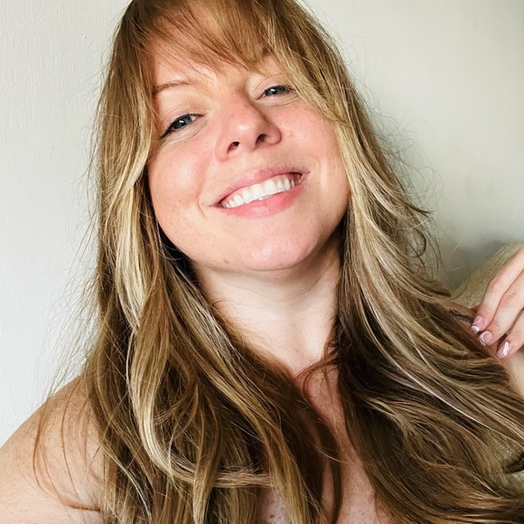 Meet your Posher, Kathleen - Picture 2 of 2